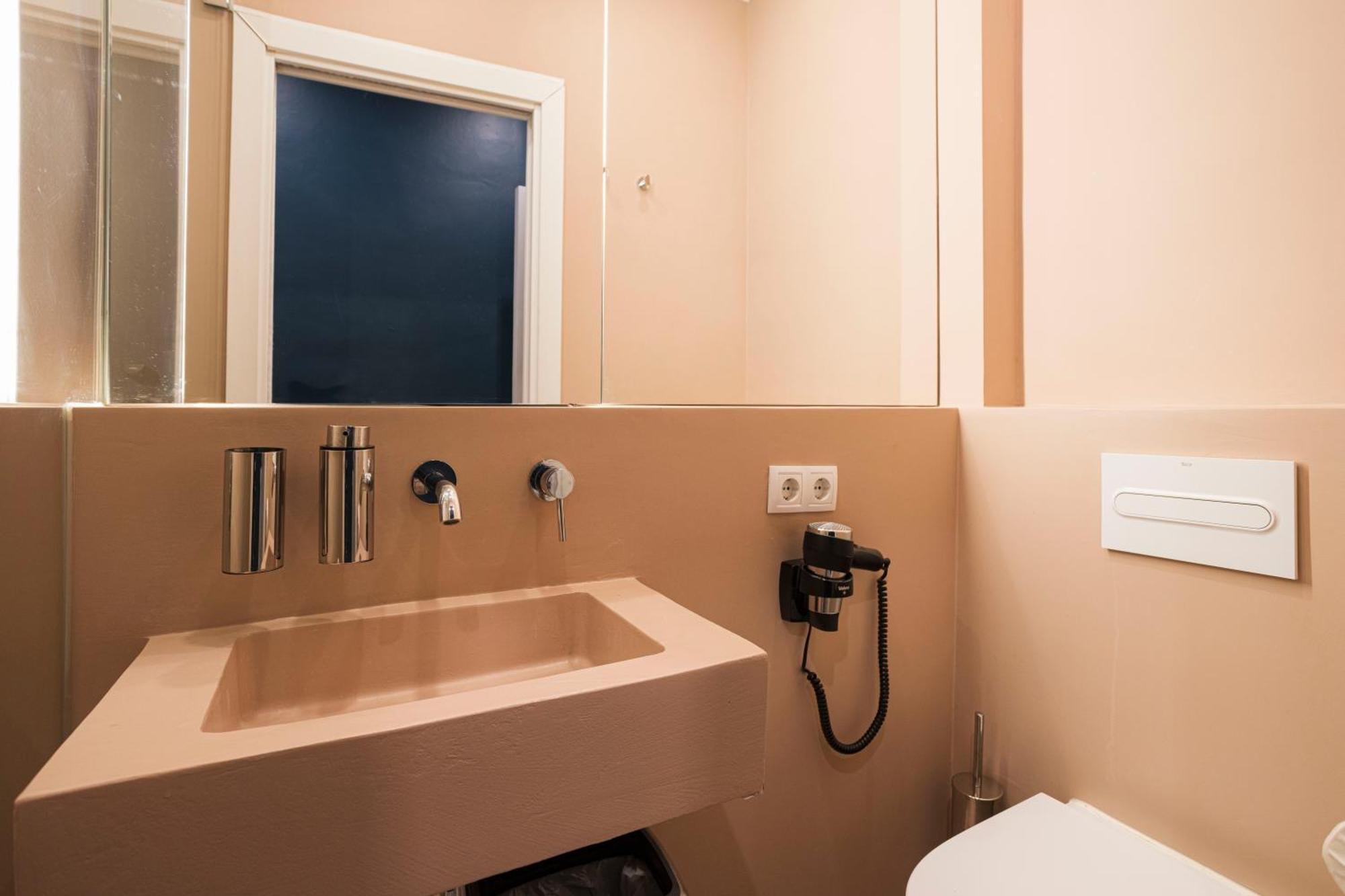 Hostal Sol Y K Barcelona Eksteriør billede